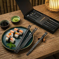 Juego de palillos de aleación negra de estilo japonés de 9,57 pulgadas: vajilla reutilizable en caja de regalo